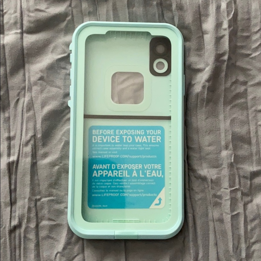 iphone XR lifeproof , BRAND NEW case!
